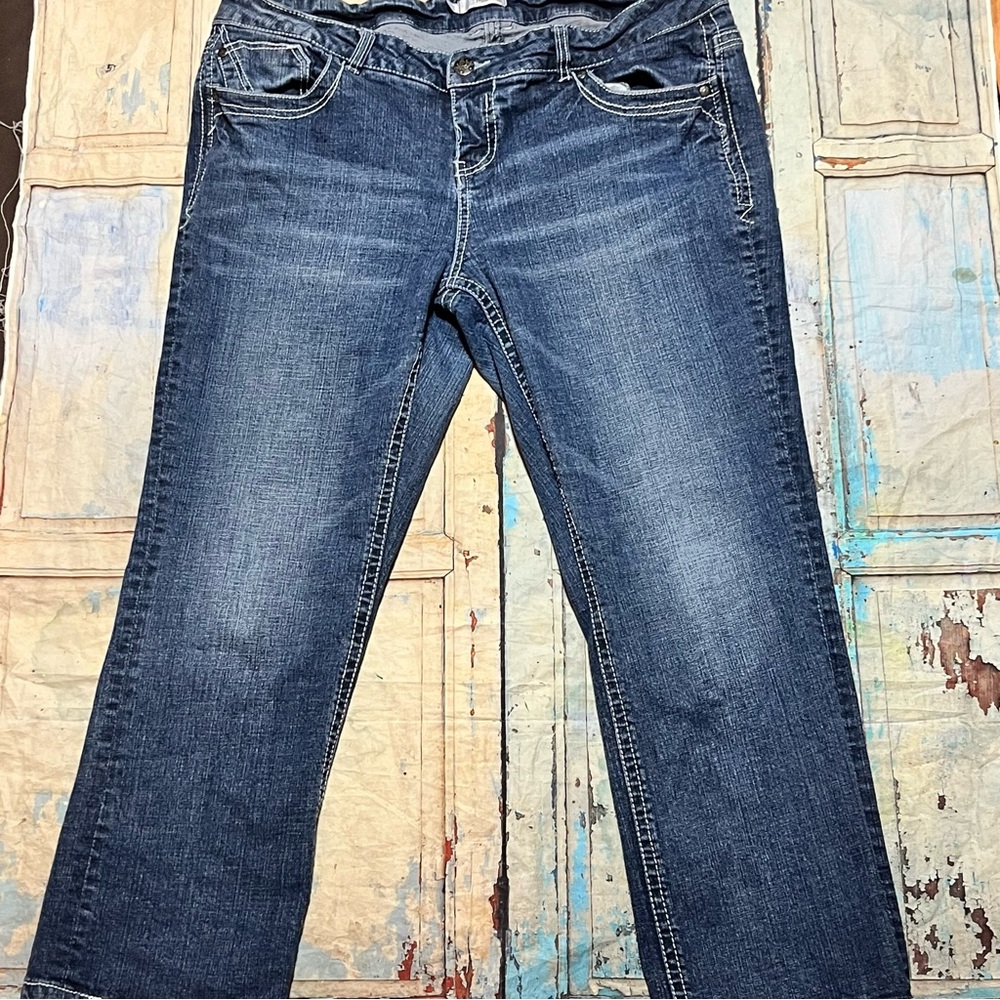 ⭐️3 for $11⭐️5 for$15⭐️women's jeans from Maurices